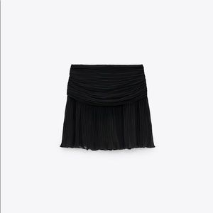 PLEATED BERMUDA SHORTS from Zara